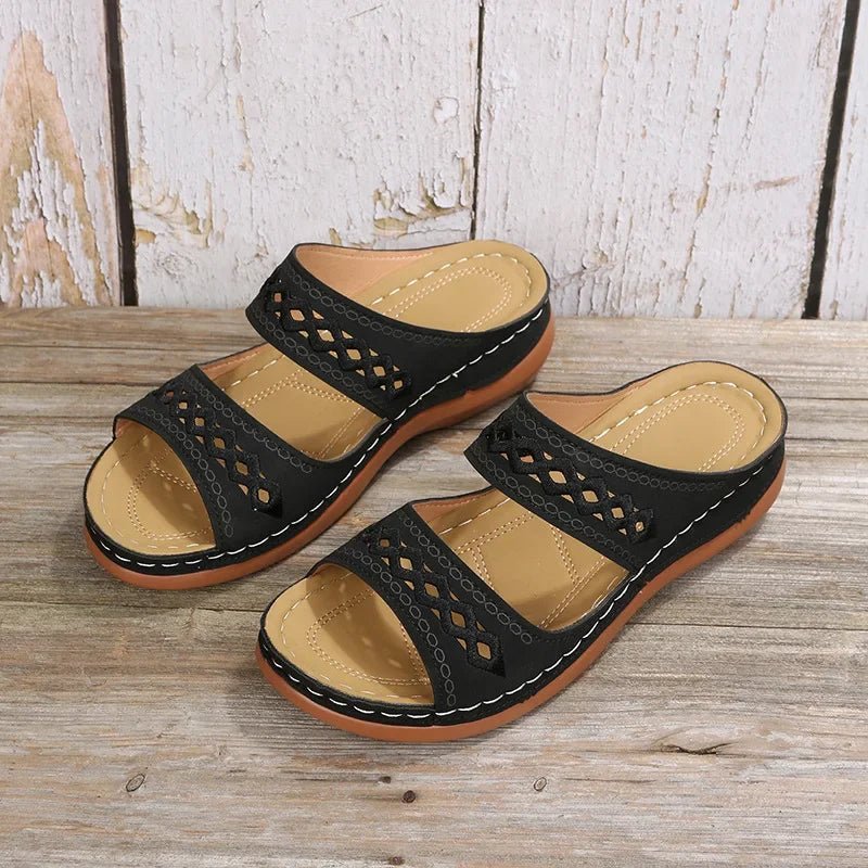 Hollow Slides Summer Women Sandals Slippers Comfortable Wedges Sandals Leisure Beach Roman Leather Women Slippers Zapatos Mujer - La Tienda Bella