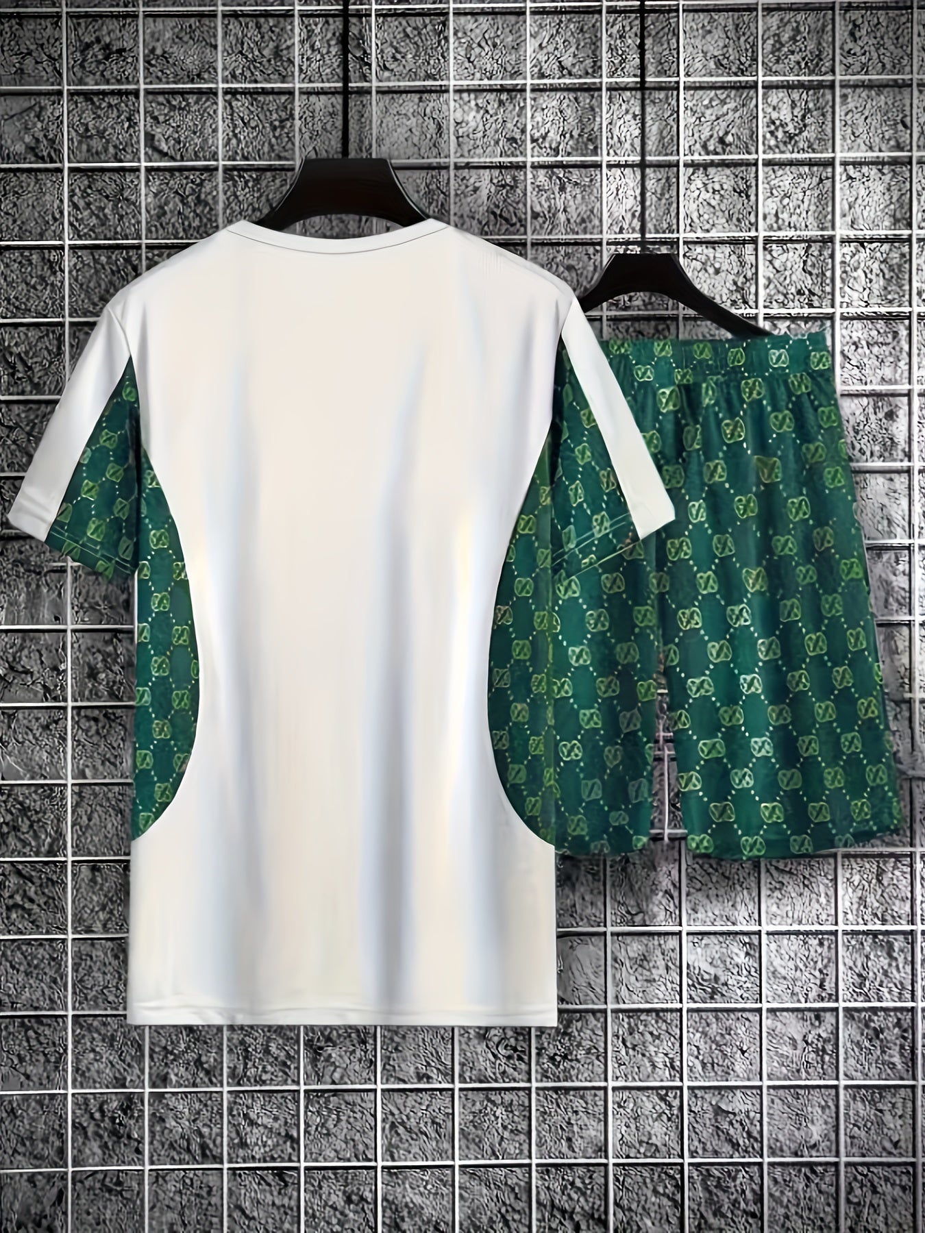 2Pcs Creative Pattern Cap Print Outfits For Men, Short Sleeve T-shirt & Shorts co ord set For Outdoor Sports - La Tienda Bella