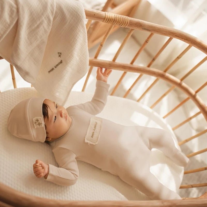 Ali Layette Aw25 Mon Amour Collection Embroidered Layette Set Babies Rompers Matching Hat And Blanket Babies Rompers - La Tienda Bella