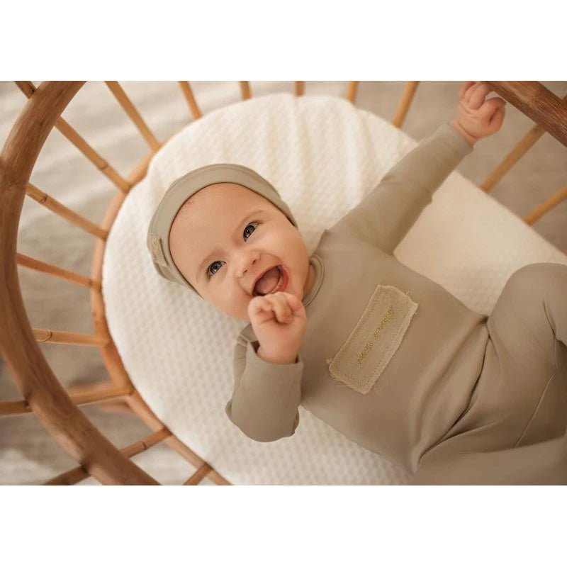 Ali Layette Aw25 Mon Amour Collection Embroidered Layette Set Babies Rompers Matching Hat And Blanket Babies Rompers - La Tienda Bella