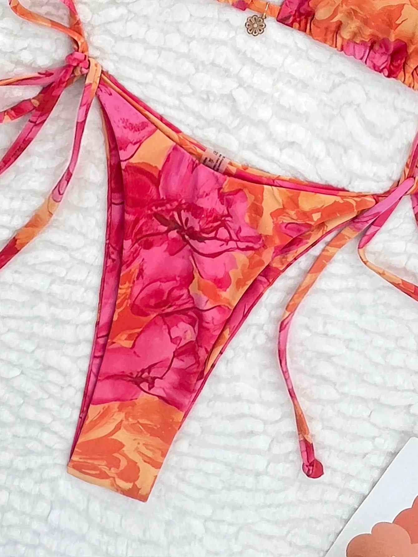 Bikini set contrasting niche design trendy fashion seaside vacation - La Tienda Bella