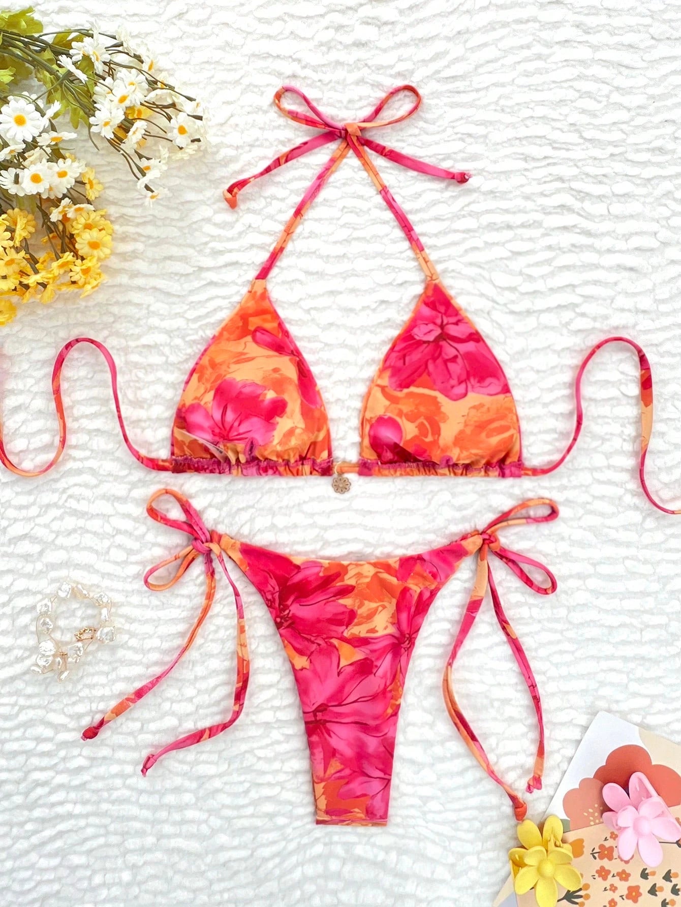 Bikini set contrasting niche design trendy fashion seaside vacation - La Tienda Bella