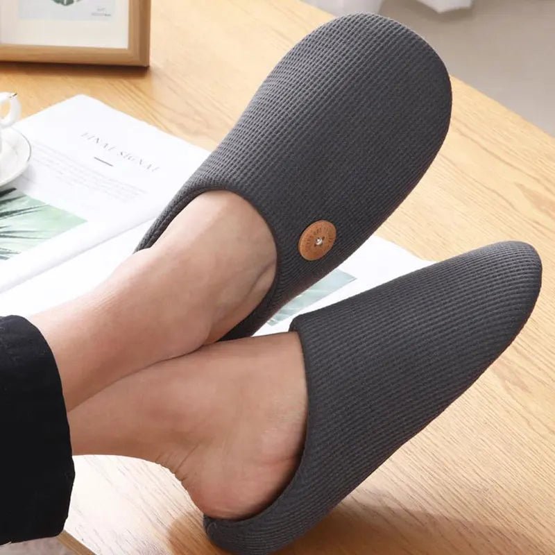 Classic Men Slippers Indoor Men Slippers Fashion Men House Slippers Outdoor Antiskid Soft Men Flat Slippers Winter Bedroom Shoes - La Tienda Bella
