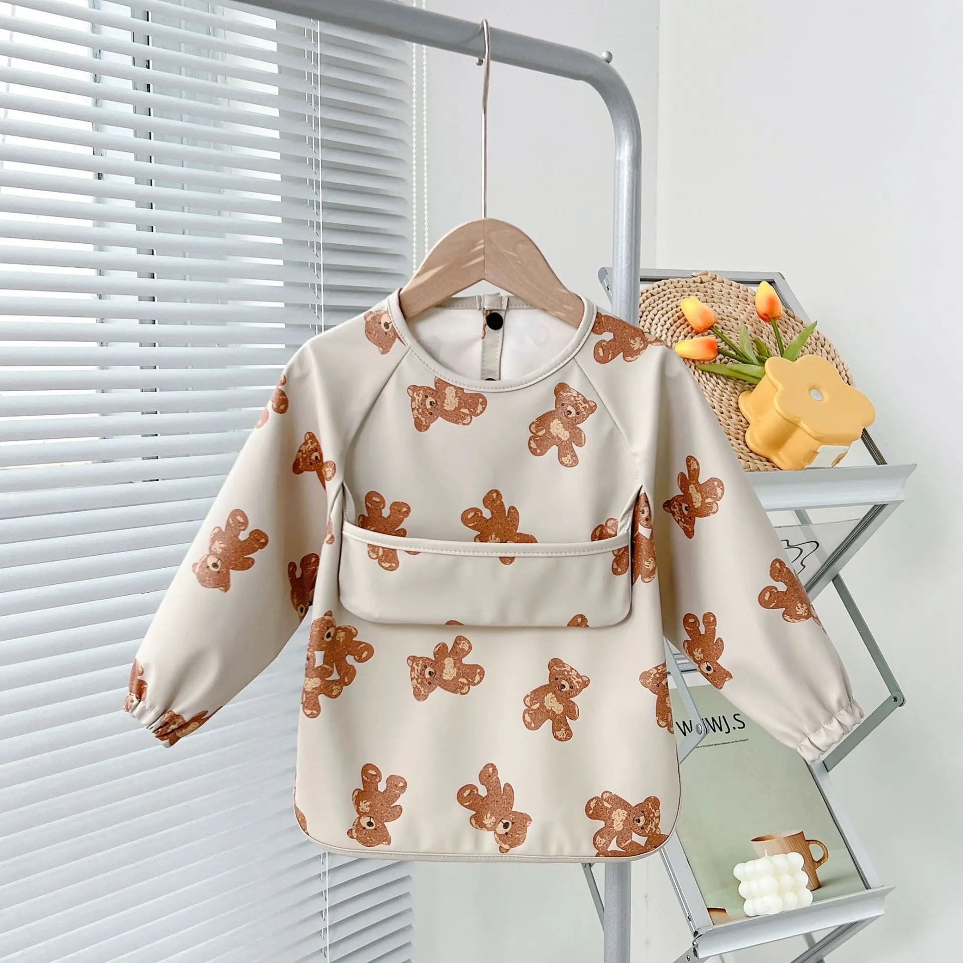 Cute Baby Bibs Toddler Baberos Bavoir Waterproof Long Sleeve Apron Cartoon Animals Children - La Tienda Bella