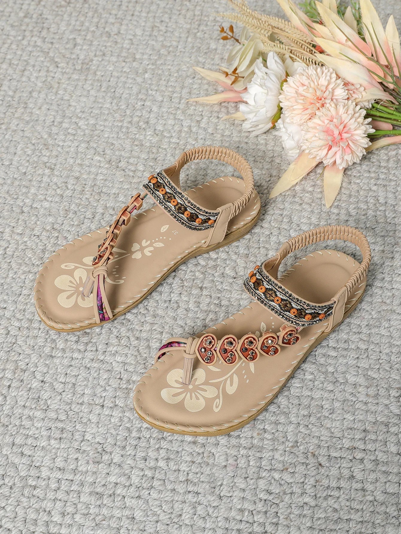 Fashion Retro Women Shoes Summer New Flat Shoe Comfor Soft Sole Bohemian Ethnic Style Women Sandals Simple Anti Slip Flat Sandal - La Tienda Bella