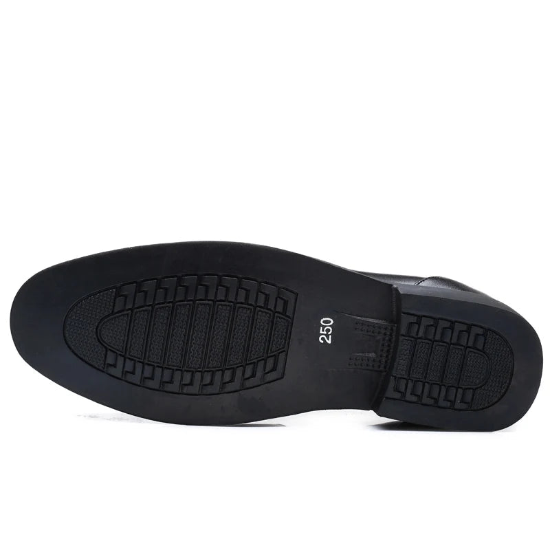 High Quality Leather Men Casual Shoes Comfortable Light Men Loafers Formal Men Dress Shoes Breathable Slip on Men Driving Shoes - La Tienda Bella