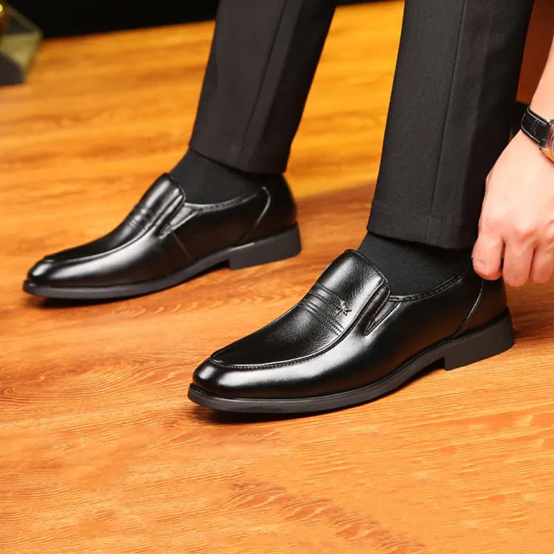 High Quality Leather Men Casual Shoes Comfortable Light Men Loafers Formal Men Dress Shoes Breathable Slip on Men Driving Shoes - La Tienda Bella