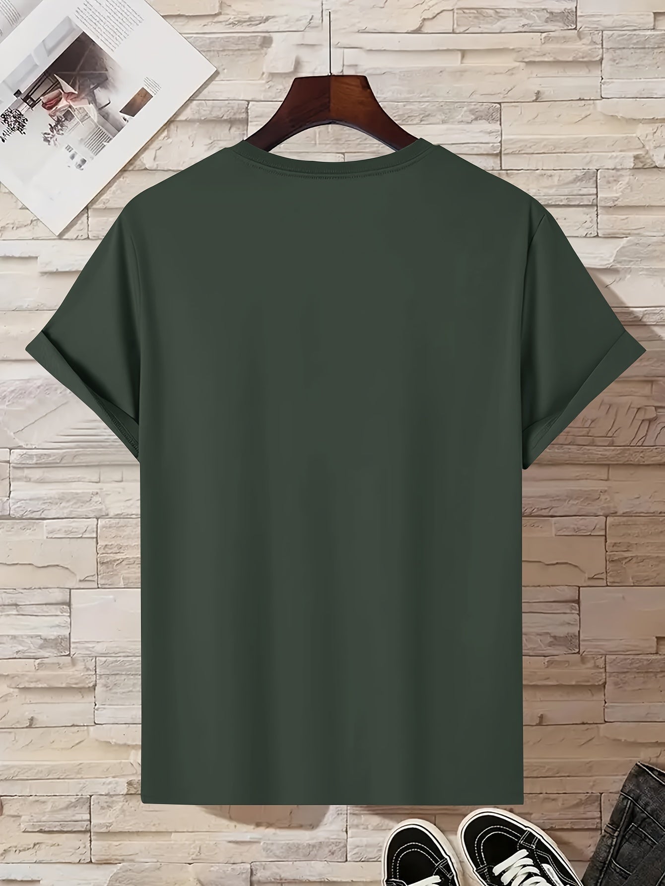 Italia Chic Short - Sleeve Tee - Stylish Casual Design, Ultra - Comfortable Fabric, Classic Round Neck, Regular Fit, Versatile Fashion for Men - Perfect for Spring and Summer Everyday Wear - La Tienda Bella