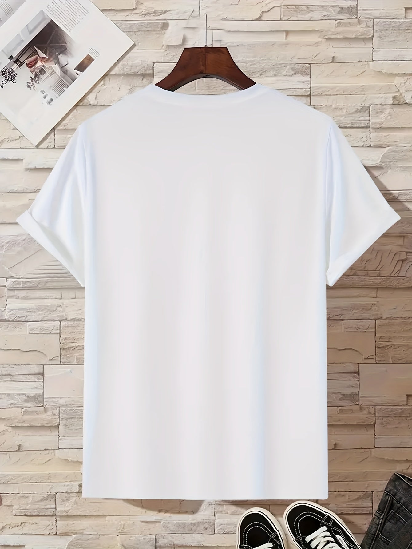 Italia Chic Short - Sleeve Tee - Stylish Casual Design, Ultra - Comfortable Fabric, Classic Round Neck, Regular Fit, Versatile Fashion for Men - Perfect for Spring and Summer Everyday Wear - La Tienda Bella