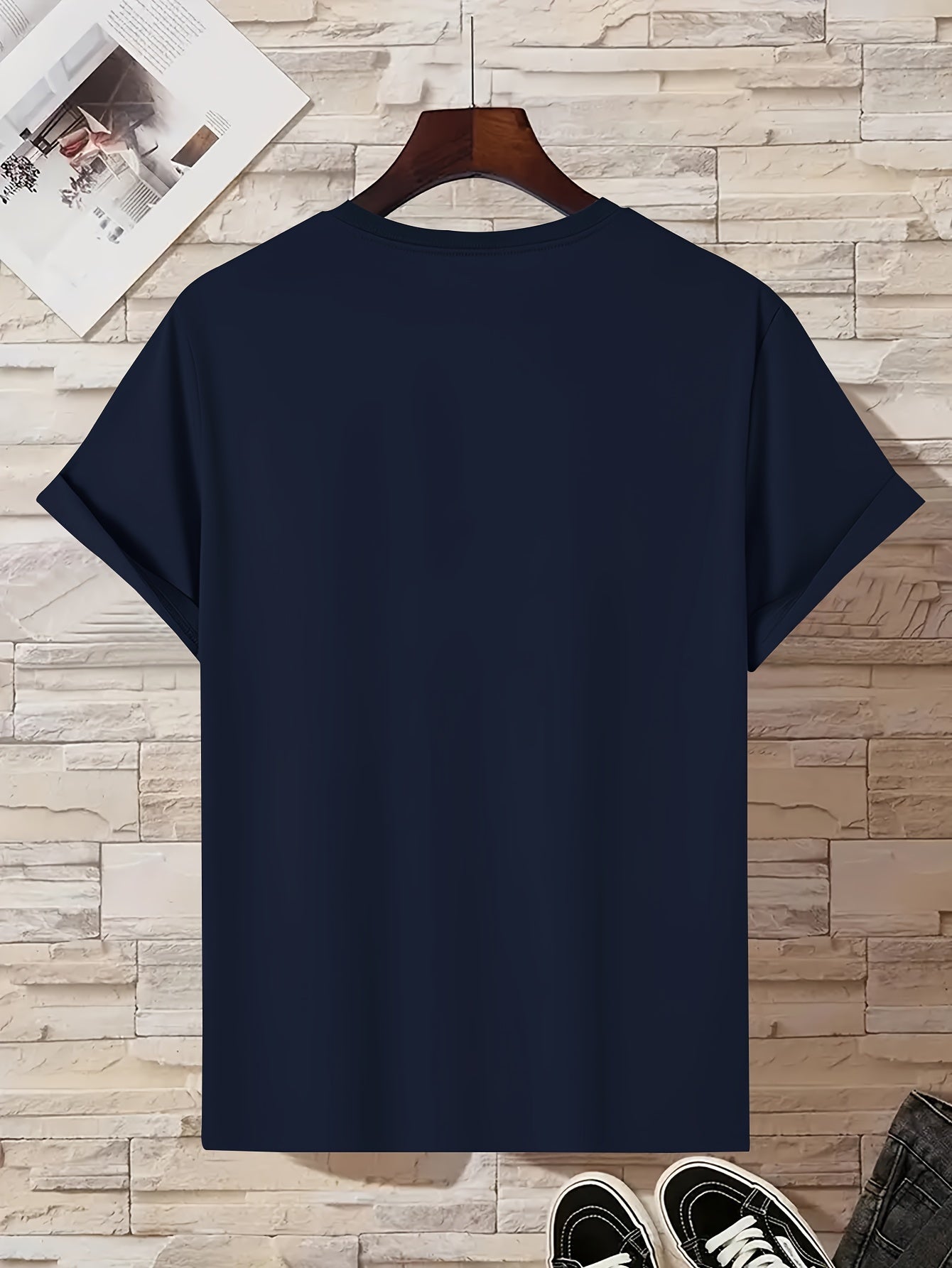 Italia Chic Short - Sleeve Tee - Stylish Casual Design, Ultra - Comfortable Fabric, Classic Round Neck, Regular Fit, Versatile Fashion for Men - Perfect for Spring and Summer Everyday Wear - La Tienda Bella