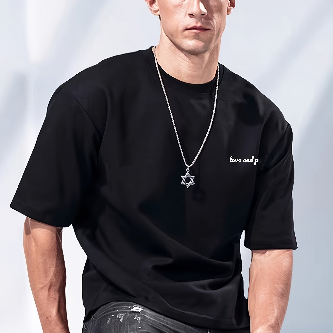 LOVE AND PEACE Alphabet Design Crew Neck Short Sleeve T-shirt For Men, Casual And Chic Cotton Tops For Daily Wear And Vacation Resorts - La Tienda Bella