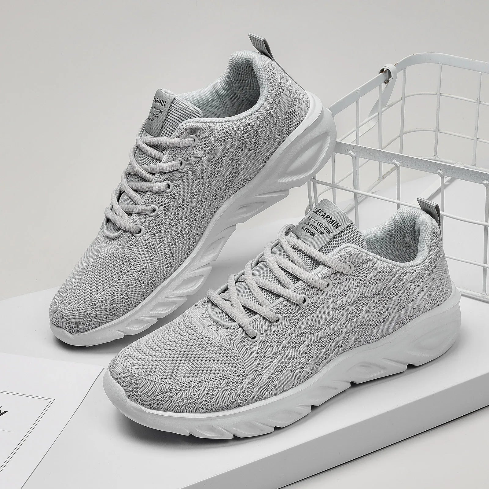 Men Shoes Comfortable Casual Shoes for Men Lightweight Men Walking Sneakers Tenis Feminino Zapatos Cheap Men Footwear - La Tienda Bella