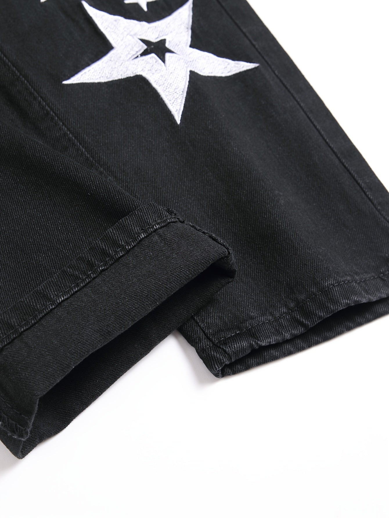 Men's Denim Jeans with Star Embroidery - Street Style, Regular Fit, Non - Stretch, Conventional Length, Suitable for All Seasons, Water Washed, Regular Closure with Built - in Zipper, Suitable for Men, Woven by Skein Weaving, Pat - La Tienda Bella