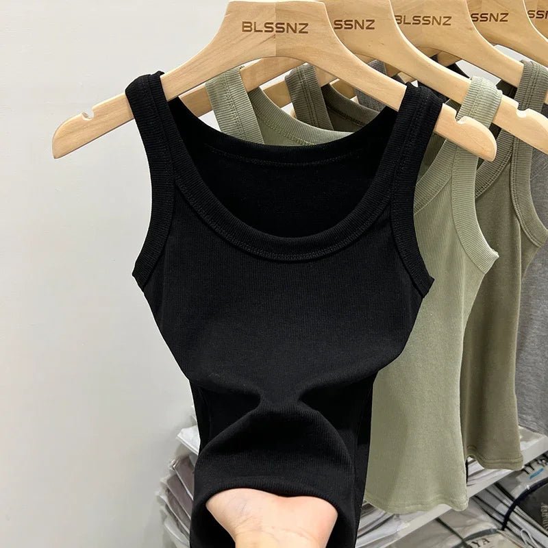 Women's Ribbed Tank Top – Solid Round Neck Camisole for Summer 2025 - La Tienda Bella