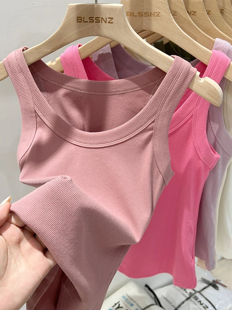 Women's Ribbed Tank Top – Solid Round Neck Camisole for Summer 2025 - La Tienda Bella