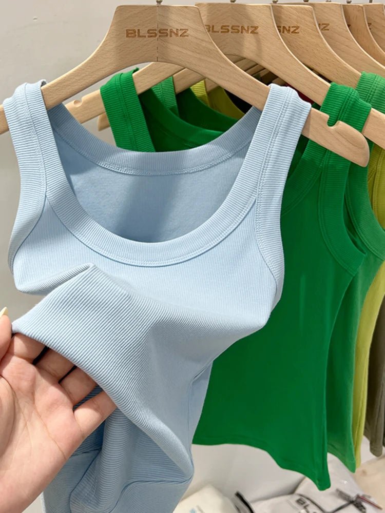 Women's Ribbed Tank Top – Solid Round Neck Camisole for Summer 2025 - La Tienda Bella