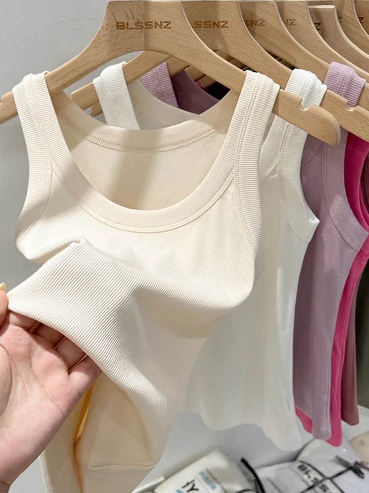 Women's Ribbed Tank Top – Solid Round Neck Camisole for Summer 2025 - La Tienda Bella