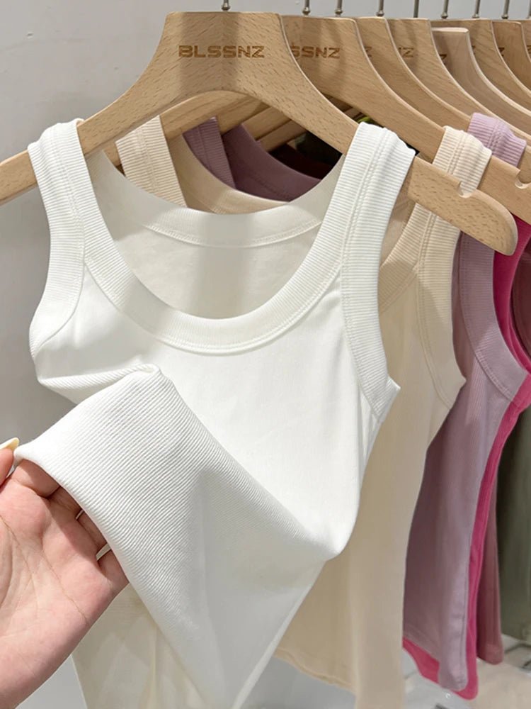 Women's Ribbed Tank Top – Solid Round Neck Camisole for Summer 2025 - La Tienda Bella
