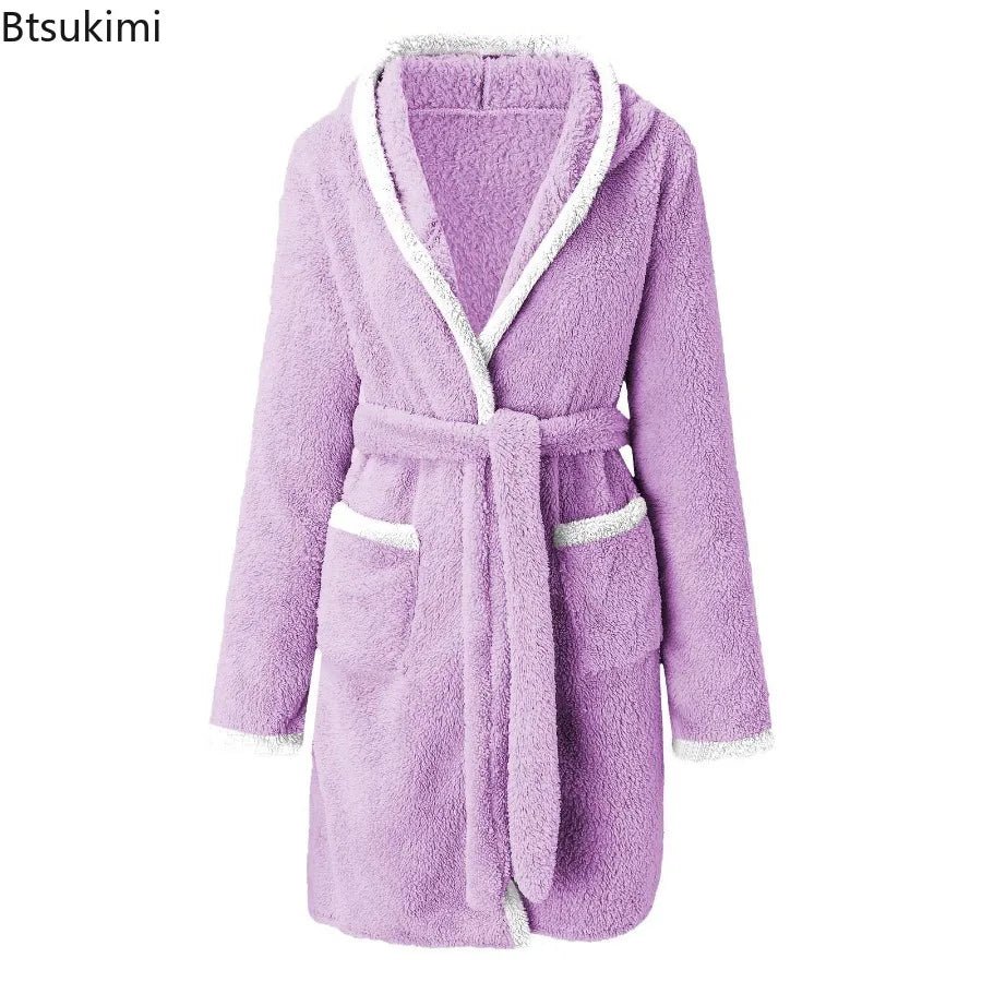Women's Winter Plush Robe: Solid Color Nightgown with Pockets - La Tienda Bella